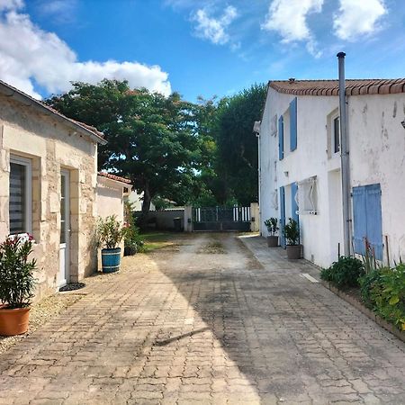 Agreable Maison De Vacances En Charente-Maritime Arvert Buitenkant foto