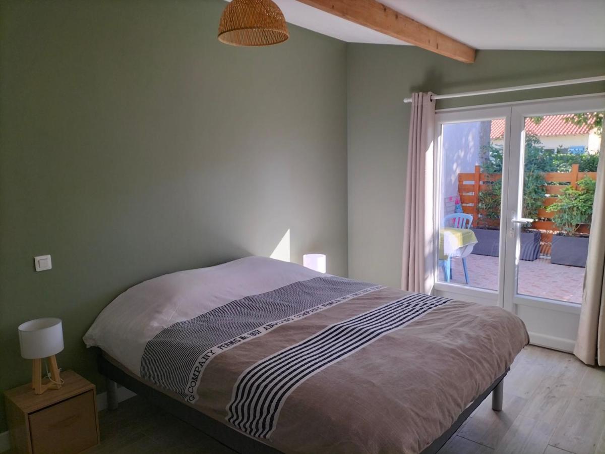 Agreable Maison De Vacances En Charente-Maritime Arvert Buitenkant foto