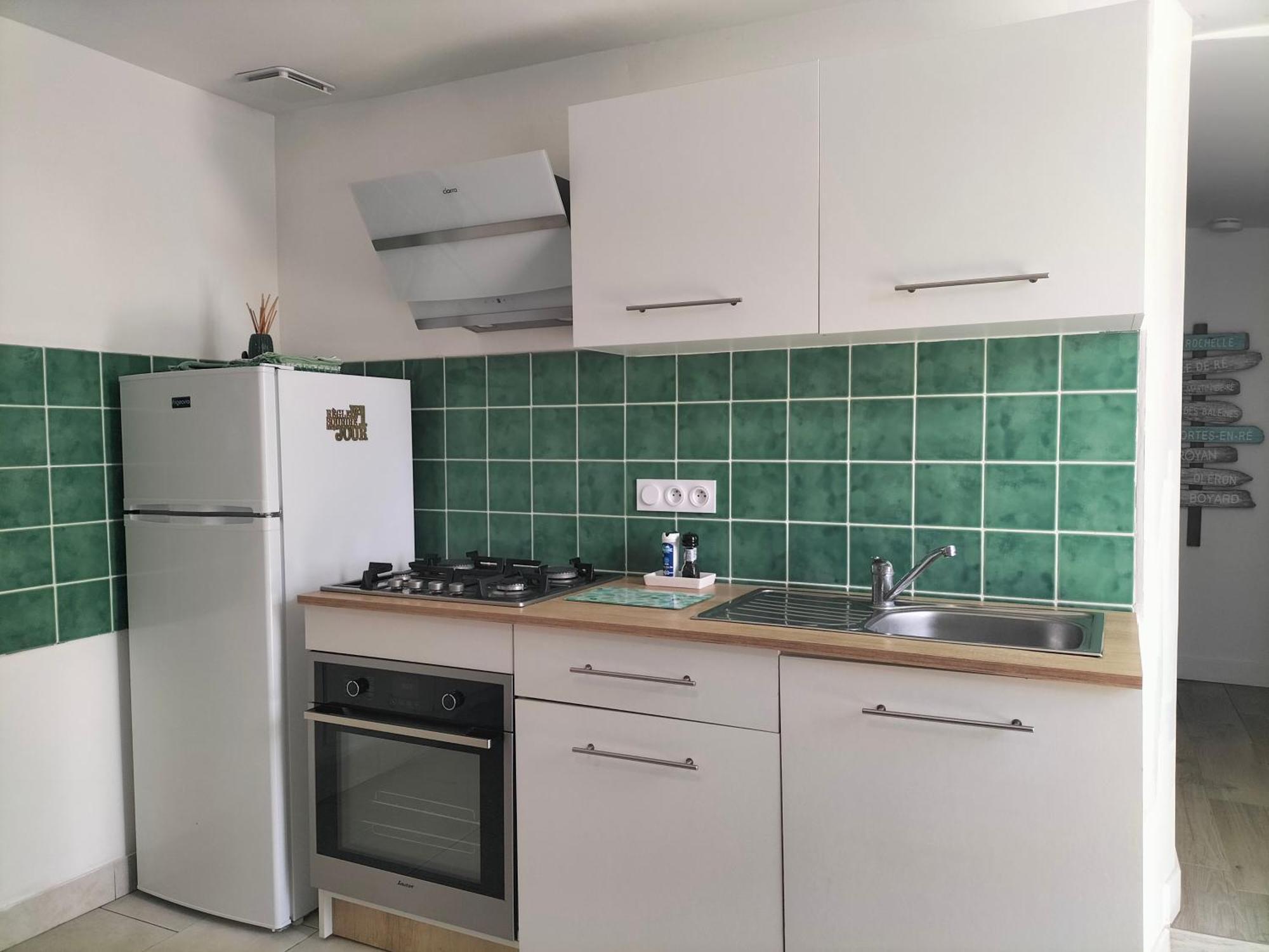 Agreable Maison De Vacances En Charente-Maritime Arvert Buitenkant foto